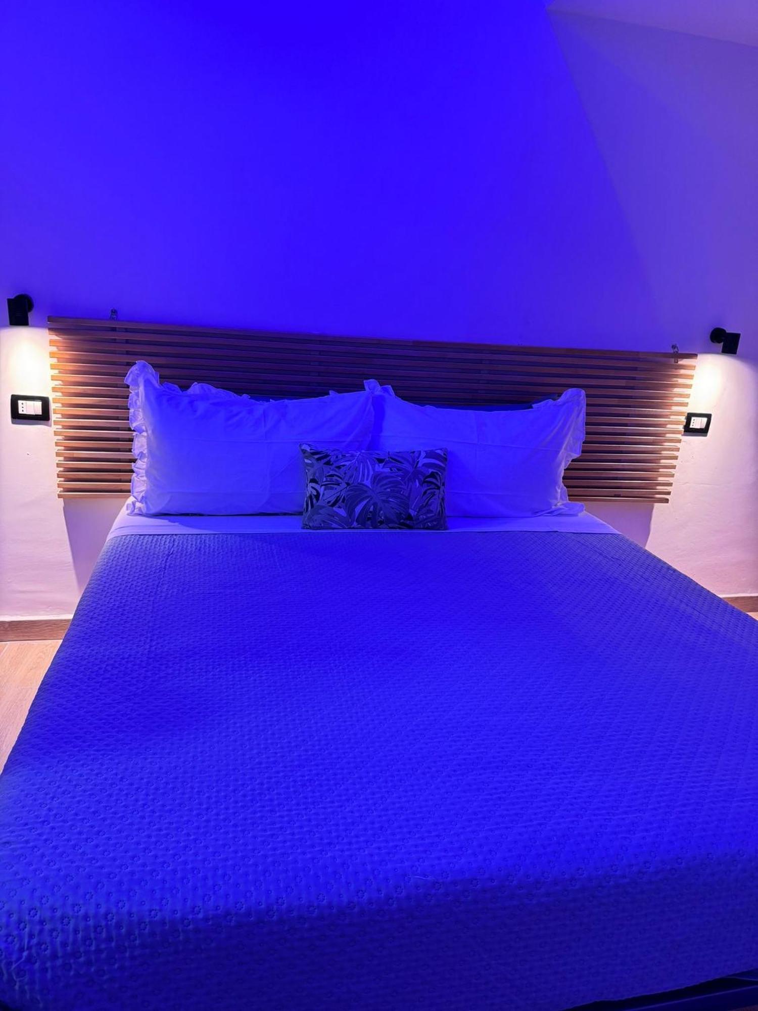 Anita S Home نابولي المظهر الخارجي الصورة