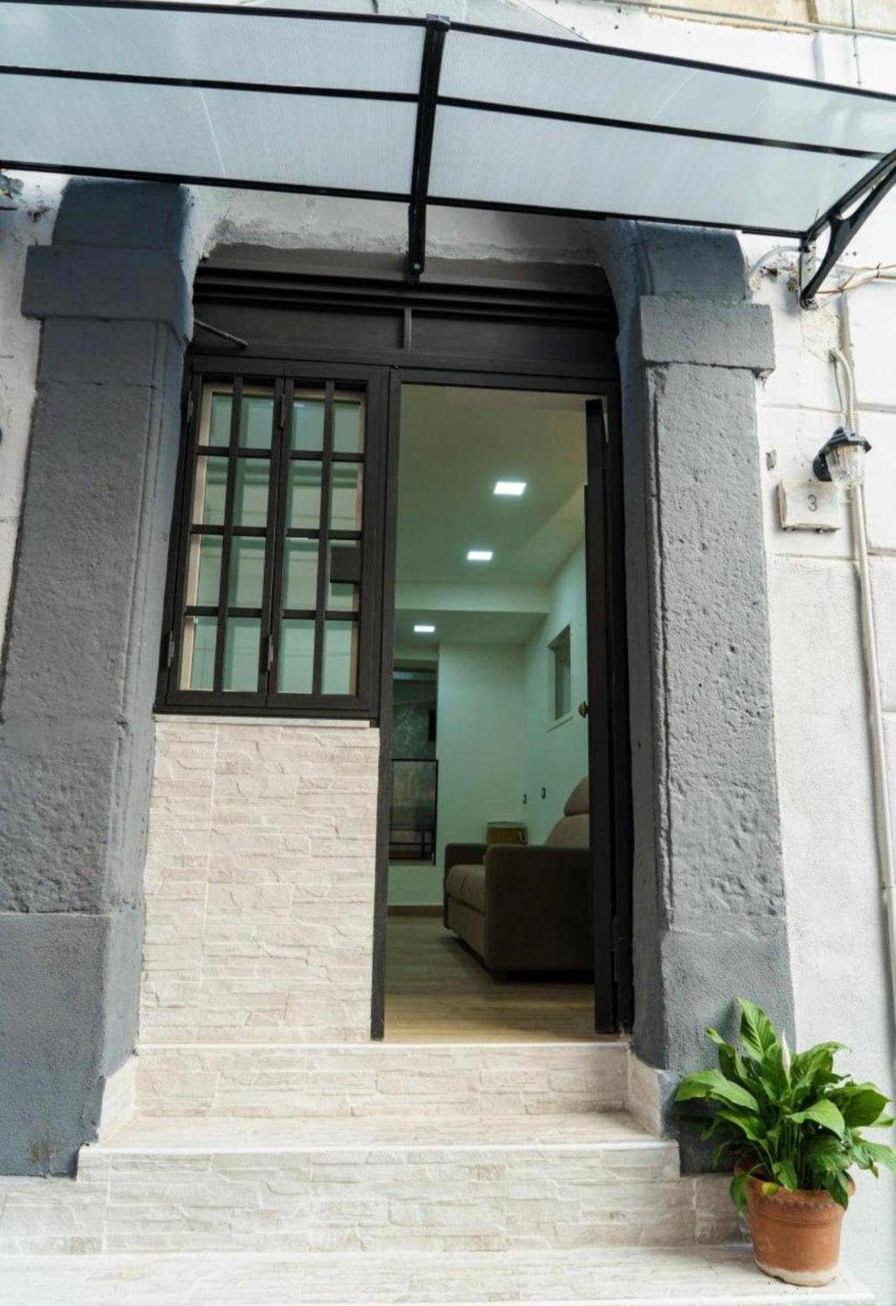 Anita S Home نابولي المظهر الخارجي الصورة